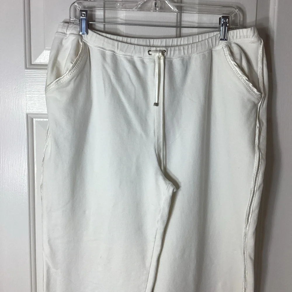 Liz Claiborne Villager Off-White Joggers Sz XL Pull-On Pants - Picture 2 of 13